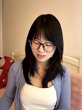 Ella-AAAAA naked strip on cam for live sex video chat