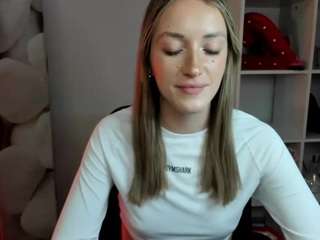 EvelynBlond nude Live Sex Chat Show