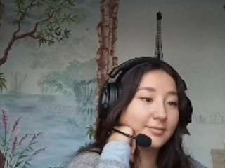 Isaura nude Live Sex Chat Show