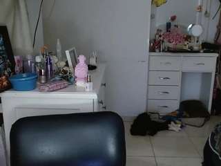 Moon-Dl nude Live Sex Chat Show