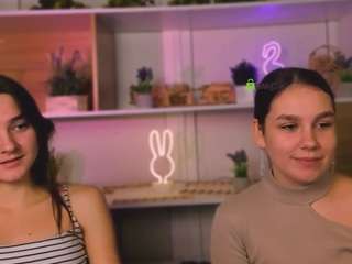 veri-ni nude Live Sex Chat Show
