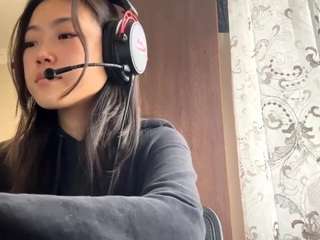 Yu nude Live Sex Chat Show