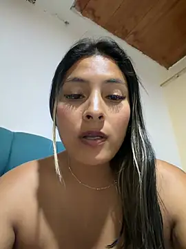 Cami_Leon2 naked strip on cam for live sex video chat