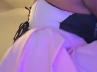 Cookiees nude Live Sex Chat Show