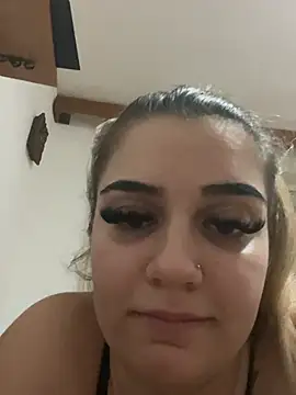CrazyJessika naked strip on cam for live sex video chat