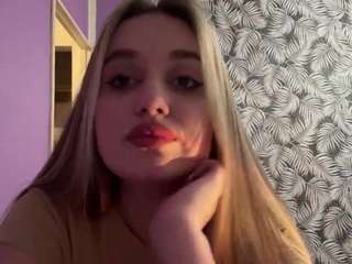 EmeraldArmentrout nude Live Sex Chat Show