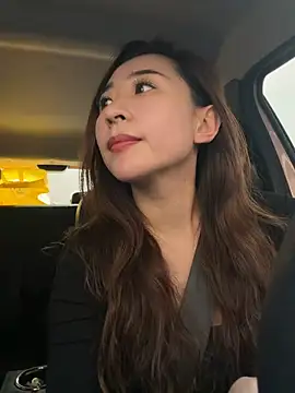 Jingjingxiang-520 naked strip on cam for live sex video chat