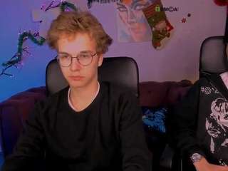 leon-lie nude Live Sex Chat Show