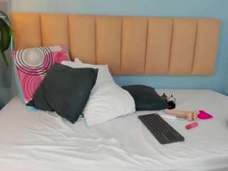 lucysmith77 nude Live Sex Chat Show