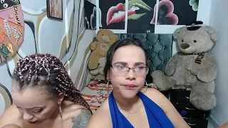 manzanahot9 naked strip on cam for live sex video chat