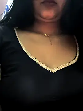 NEETU-89 naked strip on cam for live sex video chat