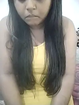 SLbeaty naked strip on cam for live sex video chat