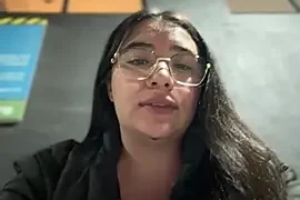 vaneelee naked strip on cam for live sex video chat