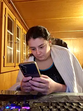 YoungLiisaxx naked strip on cam for live sex video chat