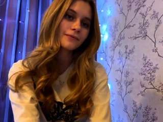 AlishaPaviolitis nude Live Sex Chat Show