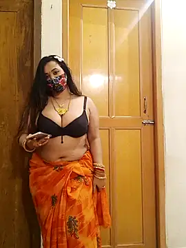 Beauty_Queen_Soniya naked strip on cam for live sex video chat