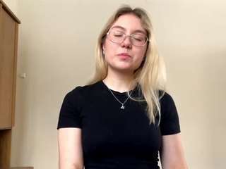 EnidMozo nude Live Sex Chat Show