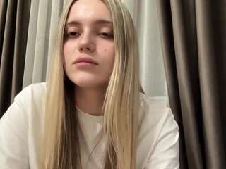 EthelynRattanasinh nude Live Sex Chat Show