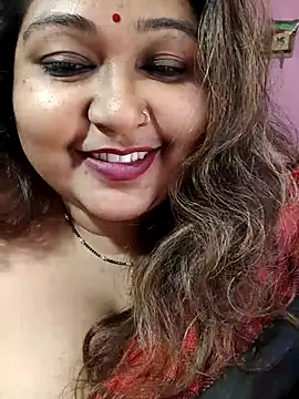 hotbhabhi011 naked strip on cam for live sex video chat