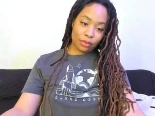 ITSLOCS nude Live Sex Chat Show