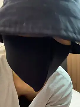 nide-laoshi naked strip on cam for live sex video chat