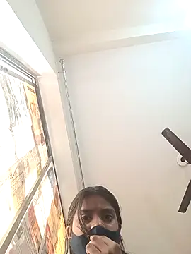 Zoya-Baby1 naked strip on cam for live sex video chat