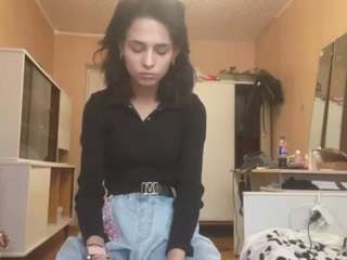 AlmedaKolling nude Live Sex Chat Show