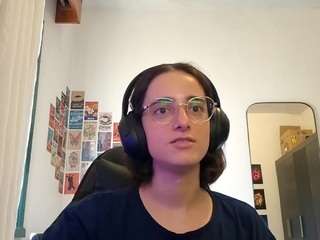 LeoraBreiland nude Live Sex Chat Show