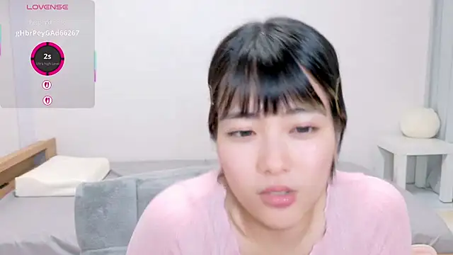 Somi-chan naked strip on cam for live sex video chat