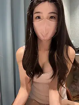 gougou13 naked strip on cam for live sex video chat