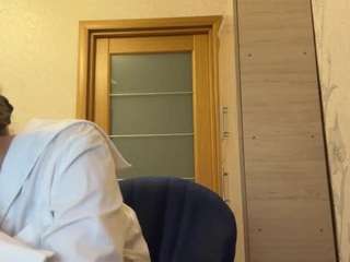 Im Xenia nude Live Sex Chat Show