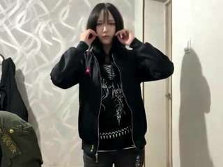 Lily Asian nude Live Sex Chat Show