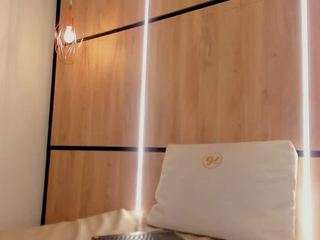 Samantha-Sandoval nude Live Sex Chat Show