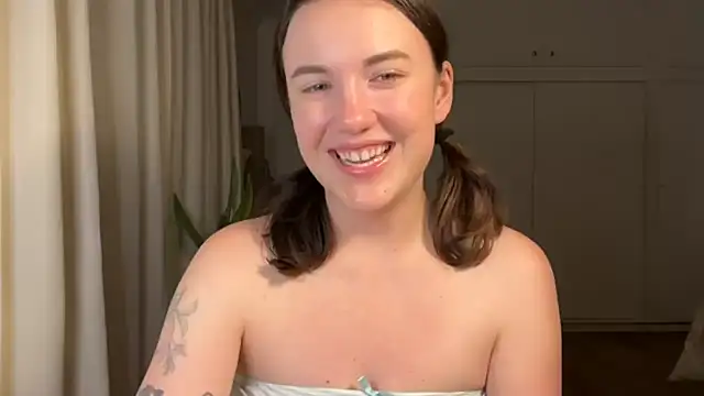 summerxo naked strip on cam for live sex video chat