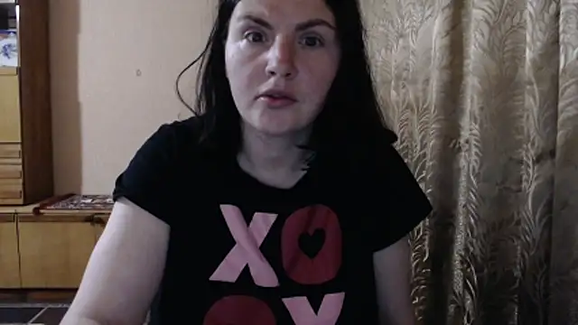 AlinaxJames naked strip on cam for live sex video chat