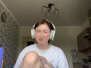BetsyDenogean nude Live Sex Chat Show