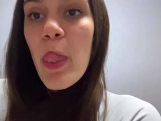 MadieRiihimaki nude Live Sex Chat Show