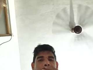 Pujaku86 nude Live Sex Chat Show
