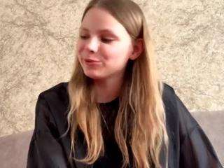 ZenaGomoran nude Live Sex Chat Show