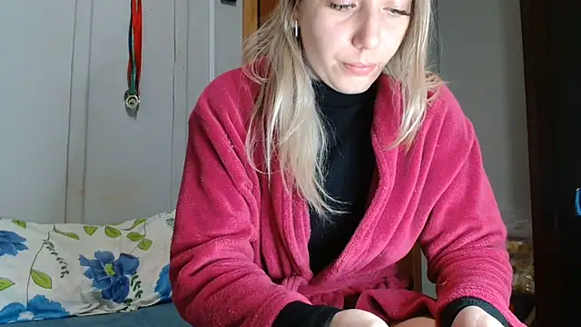 Alana_sc naked strip on cam for live sex video chat