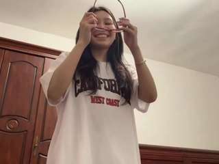 BennieFinocchiaro nude Live Sex Chat Show