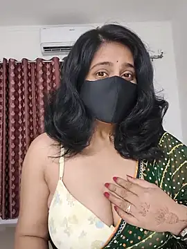 Cute-Maanvi naked strip on cam for live sex video chat