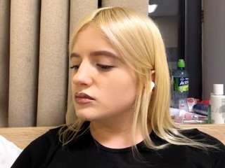 JoselynMeng nude Live Sex Chat Show