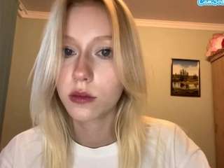 MelonieTrent nude Live Sex Chat Show