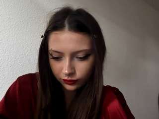 MeridethErmogemous nude Live Sex Chat Show