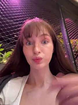 -missbehaving- naked strip on cam for live sex video chat