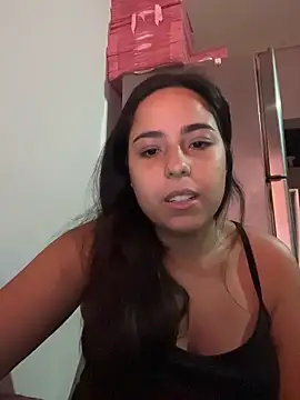onMelan naked strip on cam for live sex video chat