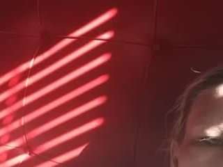 Isabelle-Cora nude Live Sex Chat Show