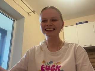 LeidaHolster nude Live Sex Chat Show