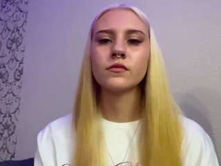 MedaSchur nude Live Sex Chat Show